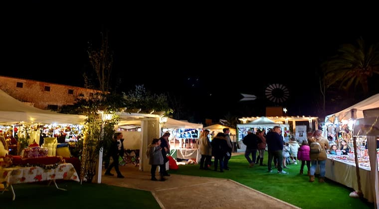 Son Amar Weihnachtsmarkt